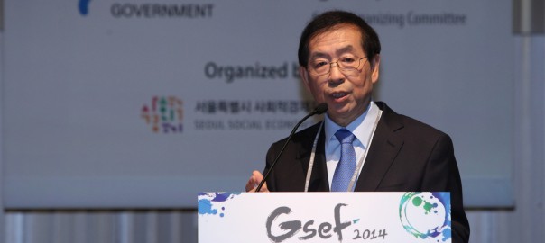 Le maire de Séoul, Park Won-soon, initiateur de l’Association GSEF.